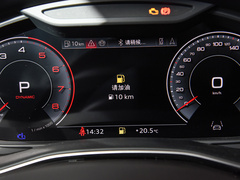 奥迪Q7 2024款 55 TFSI quattro S line运动型