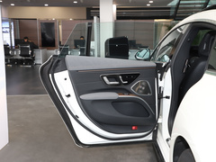 奔驰EQS 2023款 580 4MATIC