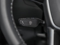 奥迪A6 旅行版 2024款 Avant 先锋派 45 TFSI 臻选动感型