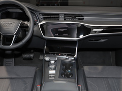 奥迪A6 旅行版 2024款 Avant 先锋派 45 TFSI 臻选动感型