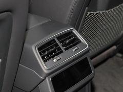 奥迪A6 旅行版 2024款 Avant 先锋派 45 TFSI 臻选动感型