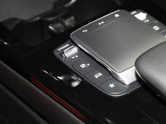 奔驰A级AMG 2024款 AMG A 35 L 4MATIC