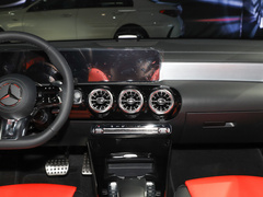 奔驰A级AMG 2024款 AMG A 35 L 4MATIC