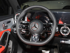 奔驰A级AMG 2024款 AMG A 35 L 4MATIC