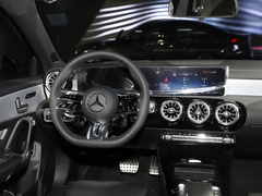 奔驰A级AMG 2024款 AMG A 35 L 4MATIC
