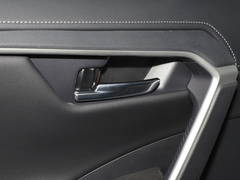 RAV4荣放 2023款 2.0L CVT两驱风尚Plus版