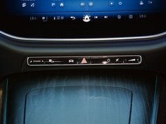 奔驰E级 2024款 E 260 L 运动型