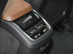 沃尔沃 V90 2024款 Cross Country B5 AWD 智远版