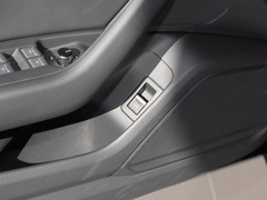 奥迪A6L 2024款 40 TFSI 豪华动感型