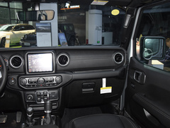 角斗士 2023款 3.6L Overland 