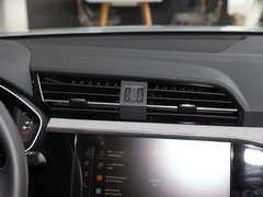 奥迪Q3 2024款 35 TFSI 进取动感型