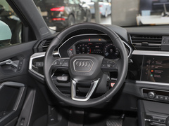 奥迪Q3 2024款 35 TFSI 进取动感型