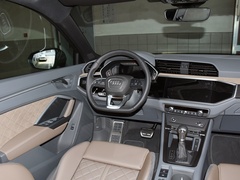 奥迪Q3 2024款 45 TFSI quattro 时尚动感型