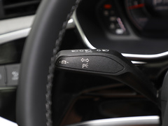 奥迪Q3 2024款 45 TFSI quattro 时尚动感型
