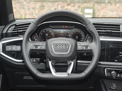 奥迪Q3 2024款 40 TFSI RS套件燃速型