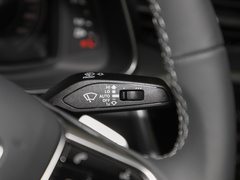 奥迪A7L 2024款 45TFSI S-line 筑梦型 流晶套装