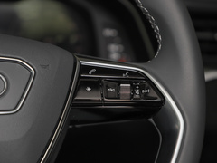 奥迪A7L 2024款 45TFSI S-line 筑梦型 流晶套装