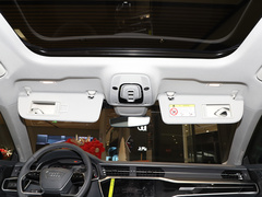 奥迪A7L 2024款 45TFSI S-line 筑梦型 流晶套装