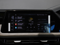 奥迪Q6 2024款 45 TFSI quattro 齐云型 羽林套装 6座