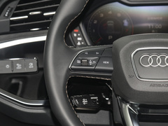 奥迪Q3 2024款 35 TFSI RS套件燃速型