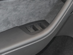Model Y 2023款  后轮驱动版