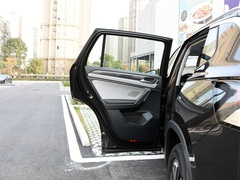 探岳 2024款 300TSI 两驱豪华Plus进阶版