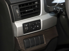 风行T5 2023款 盛世款  1.6L 手动筑梦版 五座
