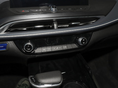 微蓝6 2024款 430km 越享版