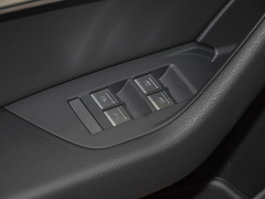 奥迪A6L 2024款 45 TFSI 臻选致雅型