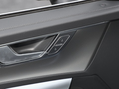 奥迪A6L 2024款 45 TFSI 臻选动感型