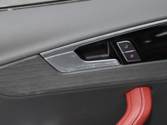 奥迪A4L 2024款 40 TFSI 豪华动感型
