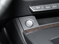 奥迪Q5L 2024款 40 TFSI 豪华致雅型