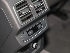 奥迪Q5L 2024款 40 TFSI 豪华致雅型