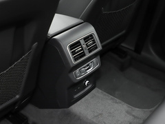 奥迪Q5L 2024款 45 TFSI 豪华动感型
