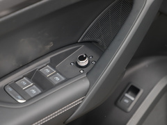 奥迪Q5L 2024款 45 TFSI 豪华动感型