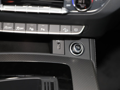 奥迪Q5L 2024款 45 TFSI 豪华动感型