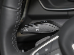奥迪Q5L 2024款 45 TFSI 豪华动感型