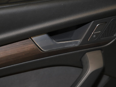 奥迪Q5L 2024款 45 TFSI 臻选动感型