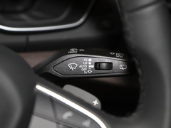 奥迪Q5L 2024款 45 TFSI 臻选动感型