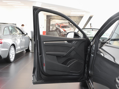 奥迪Q5L Sportback 2024款 40 TFSI 豪华型