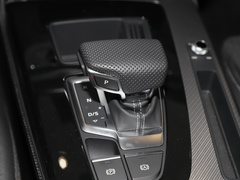 奥迪Q5L Sportback 2024款 40 TFSI 豪华型