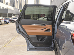 英菲尼迪QX60 2024款 2.0T 四驱尊享版