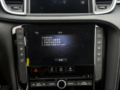 英菲尼迪QX50 2024款 2.0T 两驱时尚版