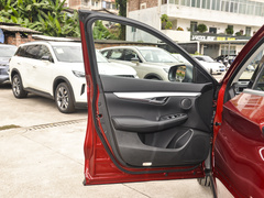 英菲尼迪QX50 2024款 2.0T 两驱时尚版
