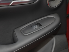 英菲尼迪QX50 2024款 2.0T 四驱豪华版
