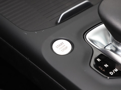 英菲尼迪QX50 2024款 2.0T 四驱豪华版