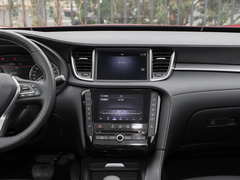 英菲尼迪QX50 2024款 2.0T 四驱豪华版