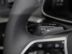 奥迪A6 旅行版 2024款 allroad quattro 55 TFSI 尊享越野型