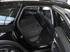 奥迪A6 旅行版 2024款 allroad quattro 55 TFSI 尊享越野型