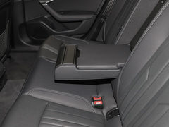 奥迪A6 旅行版 2024款 allroad quattro 55 TFSI 尊享越野型